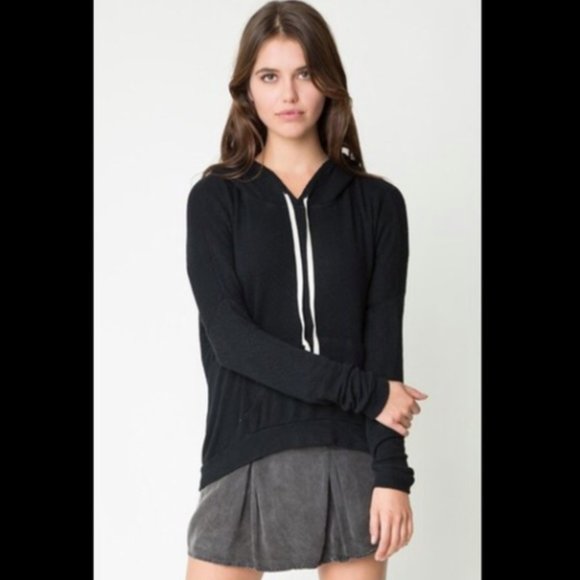 Brandy Melville Tops - Brandy Melville Layla Pullover Black Hoodie